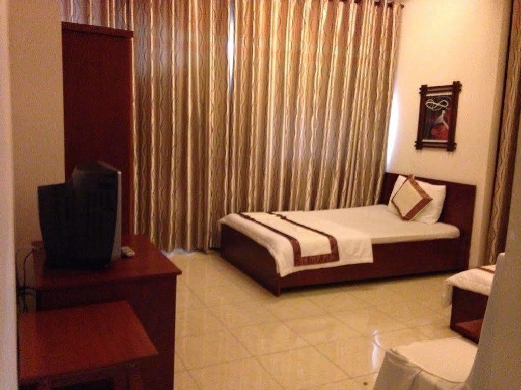 Bloom Hotel Da Nang Esterno foto