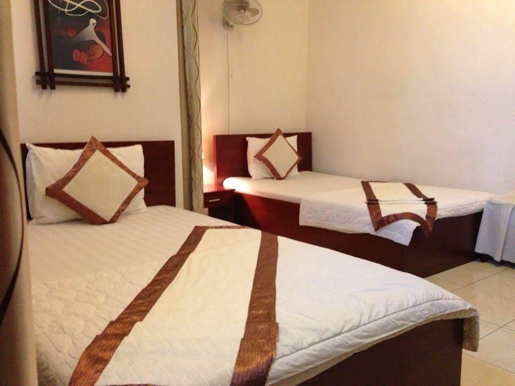 Bloom Hotel Da Nang Esterno foto